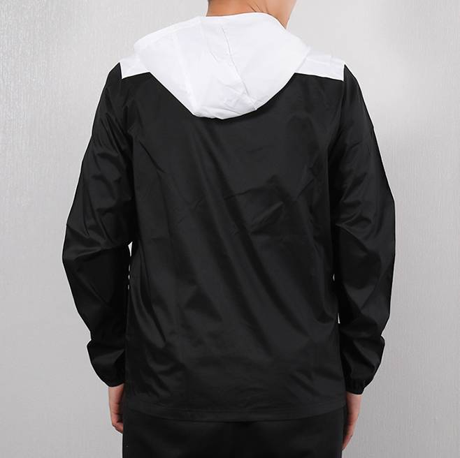 Jaqueta Corta Vento Adidas Preto/Branco - MundodaCortaVento