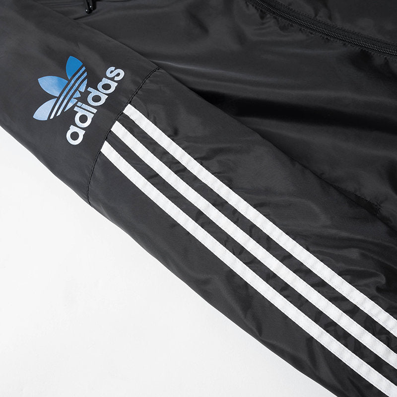 Jaqueta Corta Vento Adidas - MundodaCortaVento